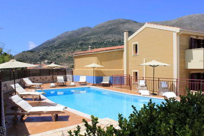 Greka Ionian Suites Agia Efimia 외부 사진