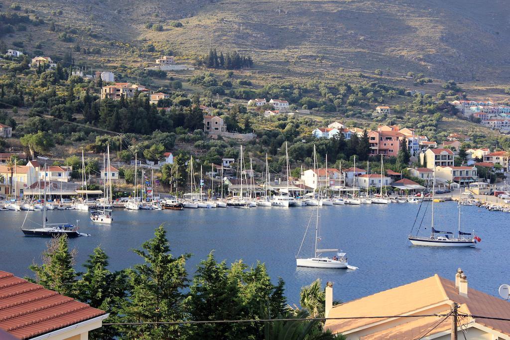 Greka Ionian Suites Agia Efimia 외부 사진