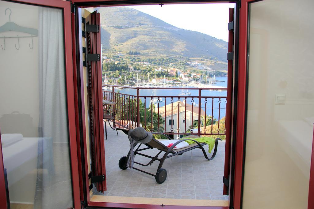 Greka Ionian Suites Agia Efimia 외부 사진