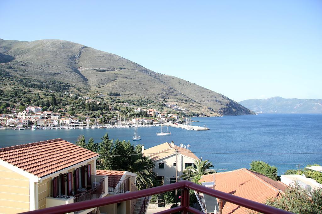 Greka Ionian Suites Agia Efimia 외부 사진