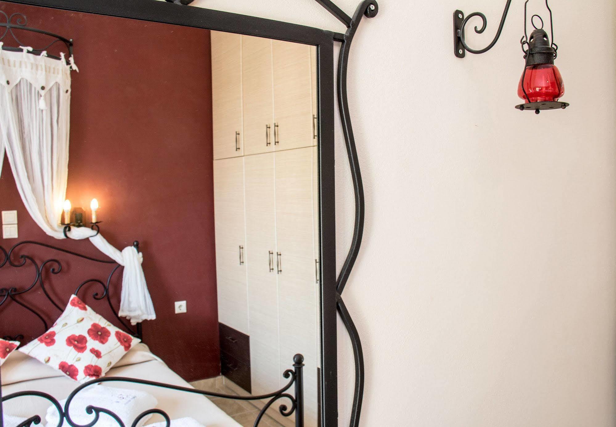 Greka Ionian Suites Agia Efimia 외부 사진