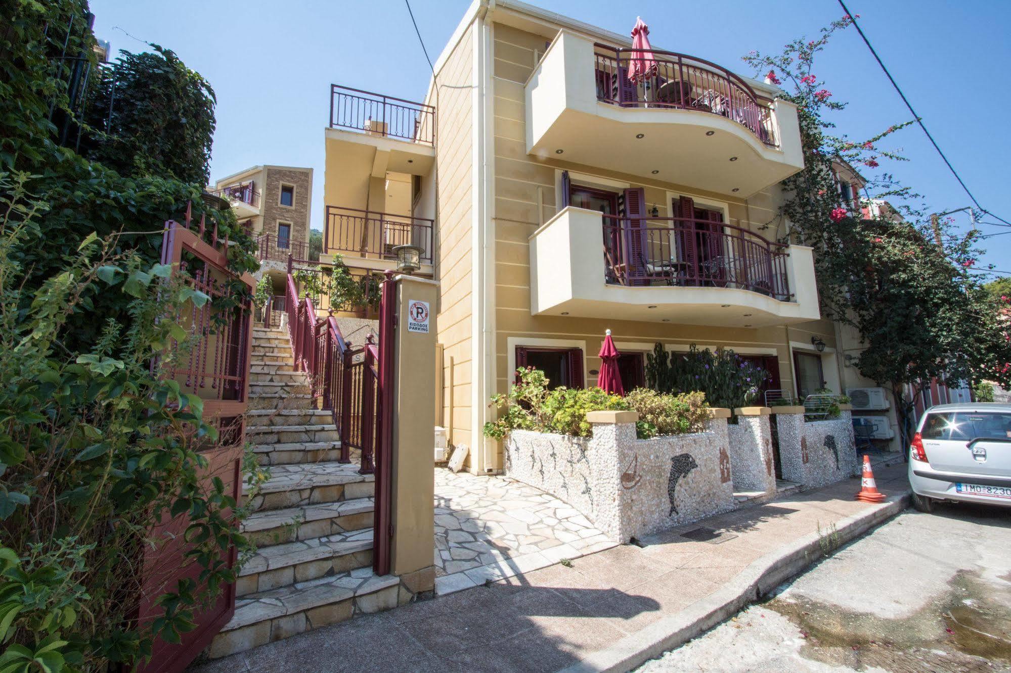Greka Ionian Suites Agia Efimia 외부 사진