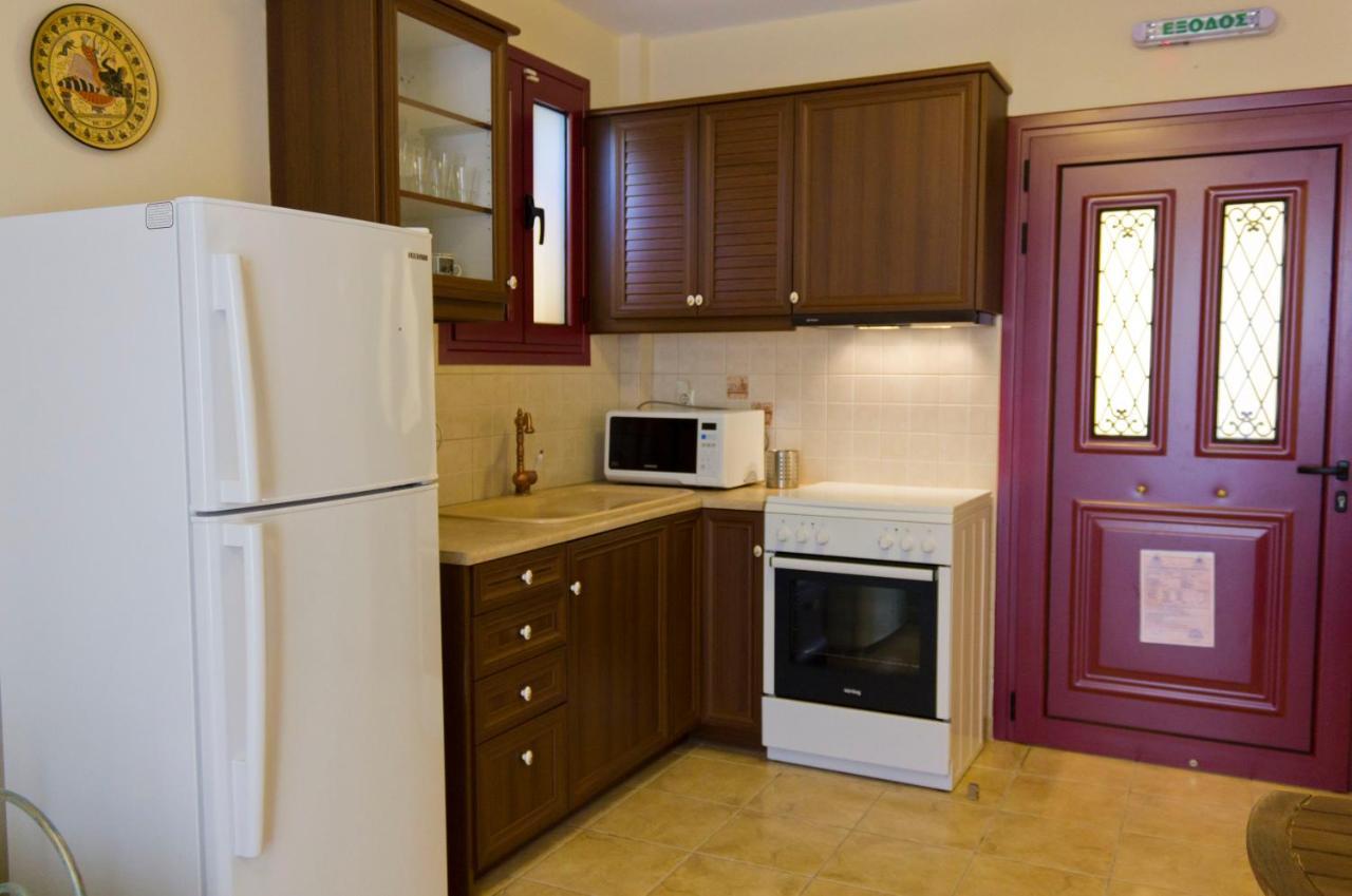 Greka Ionian Suites Agia Efimia 외부 사진