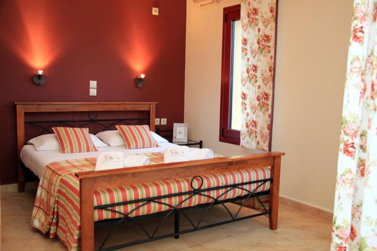 Greka Ionian Suites Agia Efimia 외부 사진